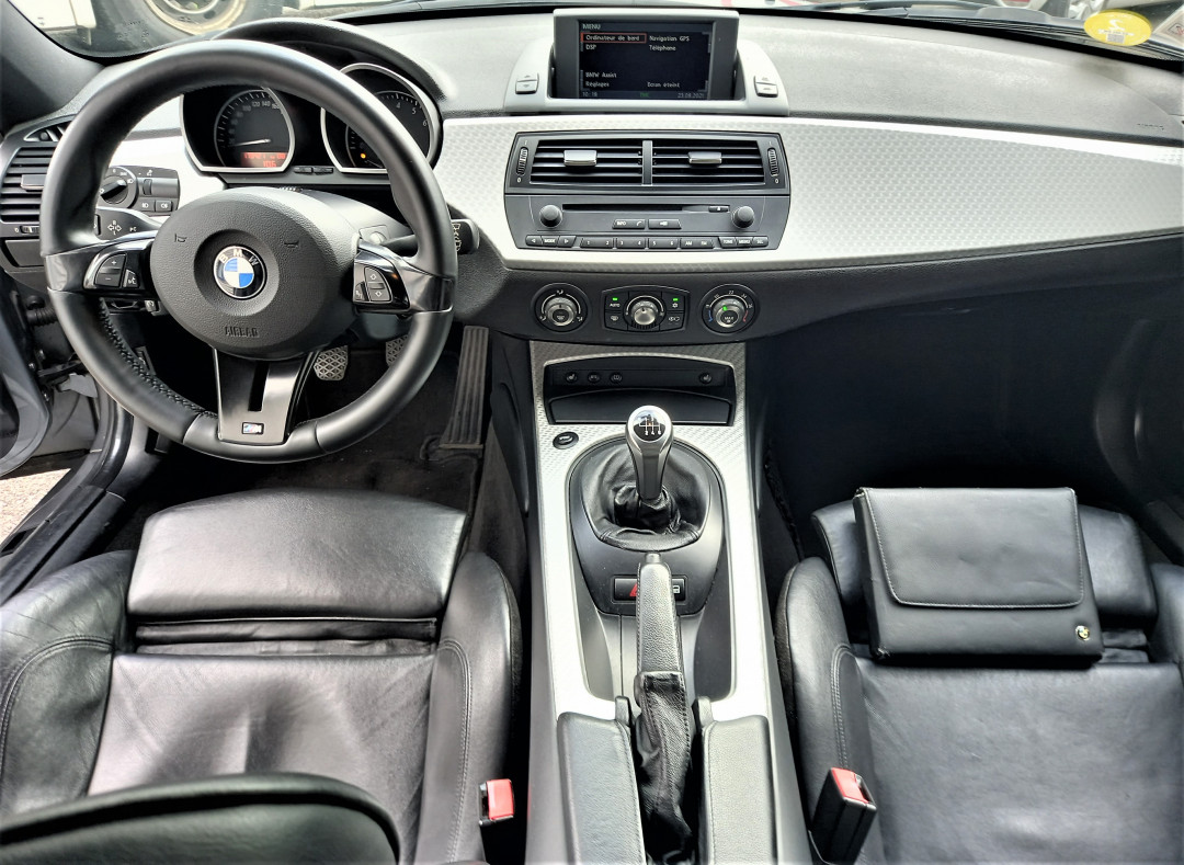 BMW Z4 3.0 SI 265CH CHASSIS ET INTERIEUR M SPORT - Run Auto Import, vente de véhicules neufs et d'occasion
